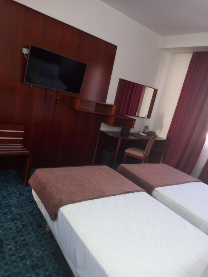 Almoravides Hotel Mascara ภายนอก รูปภาพ