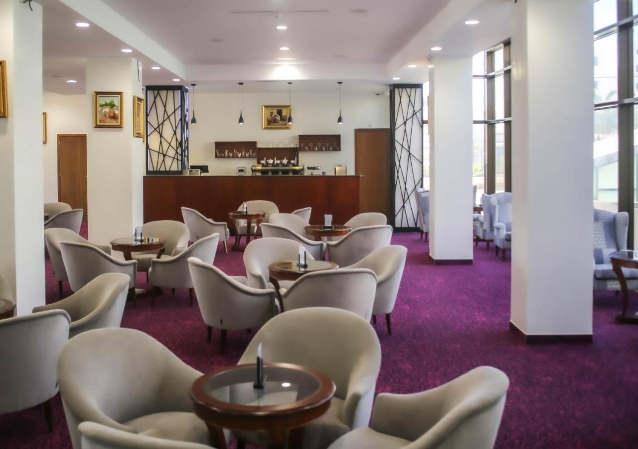 Almoravides Hotel Mascara ภายนอก รูปภาพ